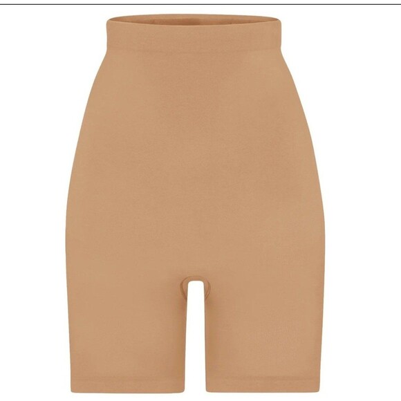 SKIMS-SEAMLESS SCULPT HIGH-WAISTED ABOVE THE KNEE SHORT - Picture 1 of 4